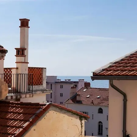 Cosy Coeur Du Suquet  Plongez Dans L'authenticite Cannes